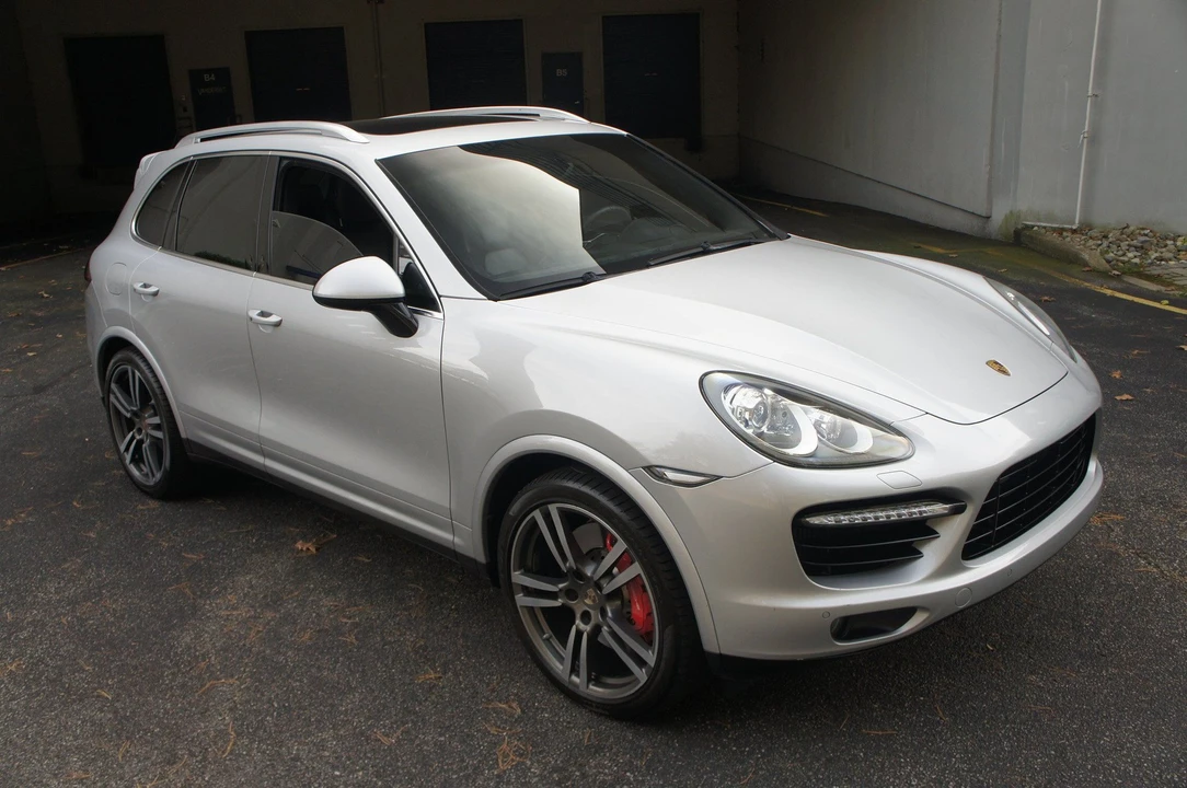 2014 Porsche 958 Cayenne Turbo S - Image 1 of 30