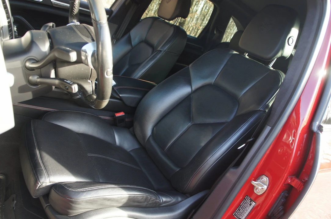 2014 Porsche 958 Cayenne Turbo - Image 4 of 31