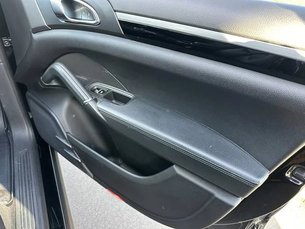 2014 Porsche 958 Cayenne Diesel - Image 16 of 21