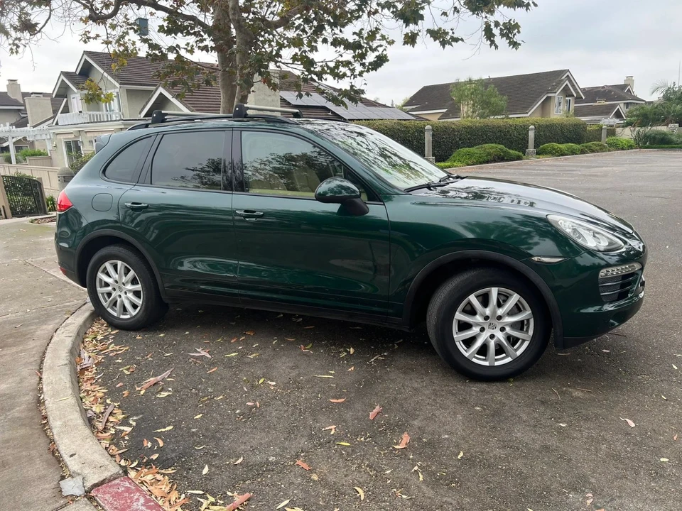 2014 Porsche 958 Cayenne - Image 12 of 31
