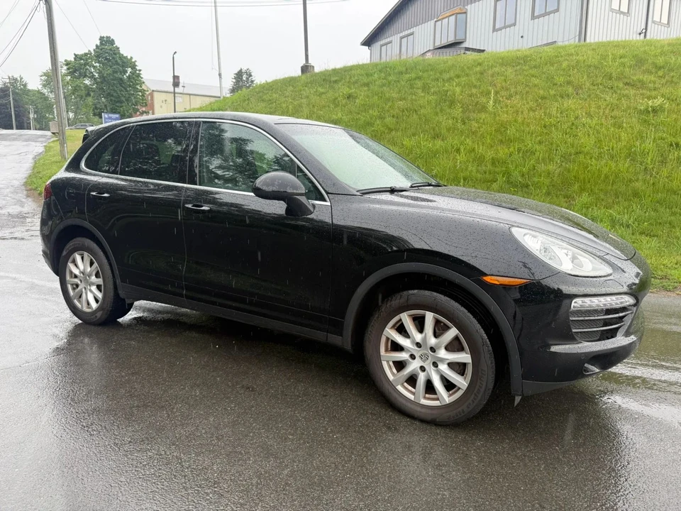2014 Porsche 958 Cayenne - Image 21 of 26