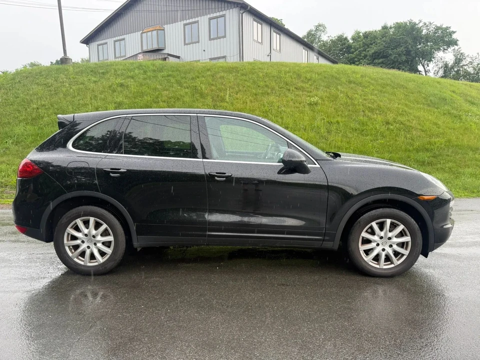 2014 Porsche 958 Cayenne - Image 23 of 26