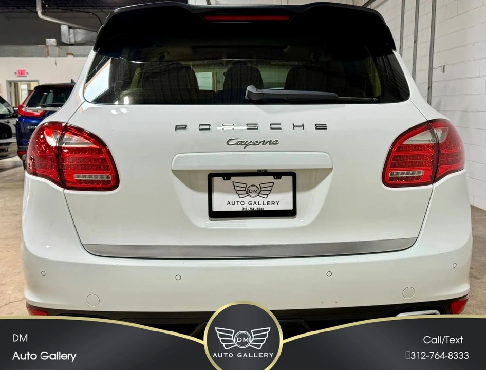 2014 Porsche 958 Cayenne - Image 12 of 31
