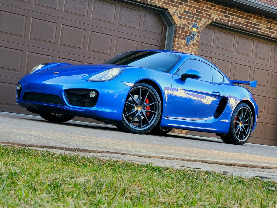 2014 Porsche 981 Cayman S - Image 2 of 30