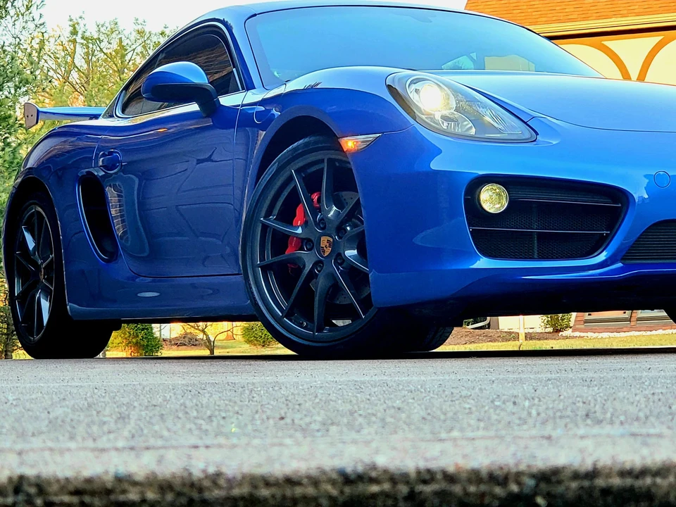 2014 Porsche 981 Cayman S - Image 8 of 30