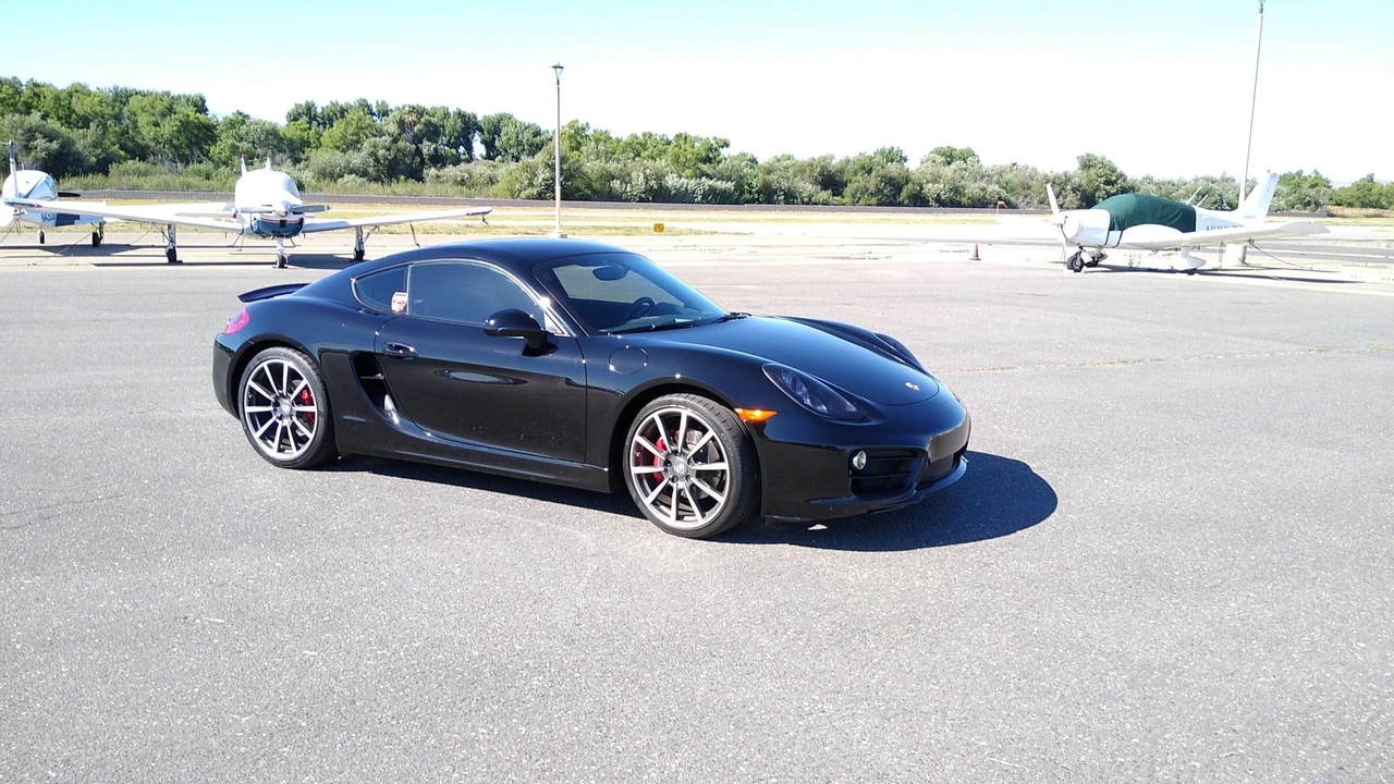 2014 Porsche 981 Cayman S - Image 10 of 20