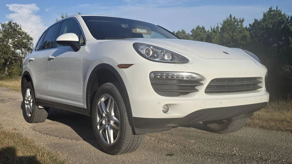 2014 Porsche 958 Cayenne S - Image 12 of 22