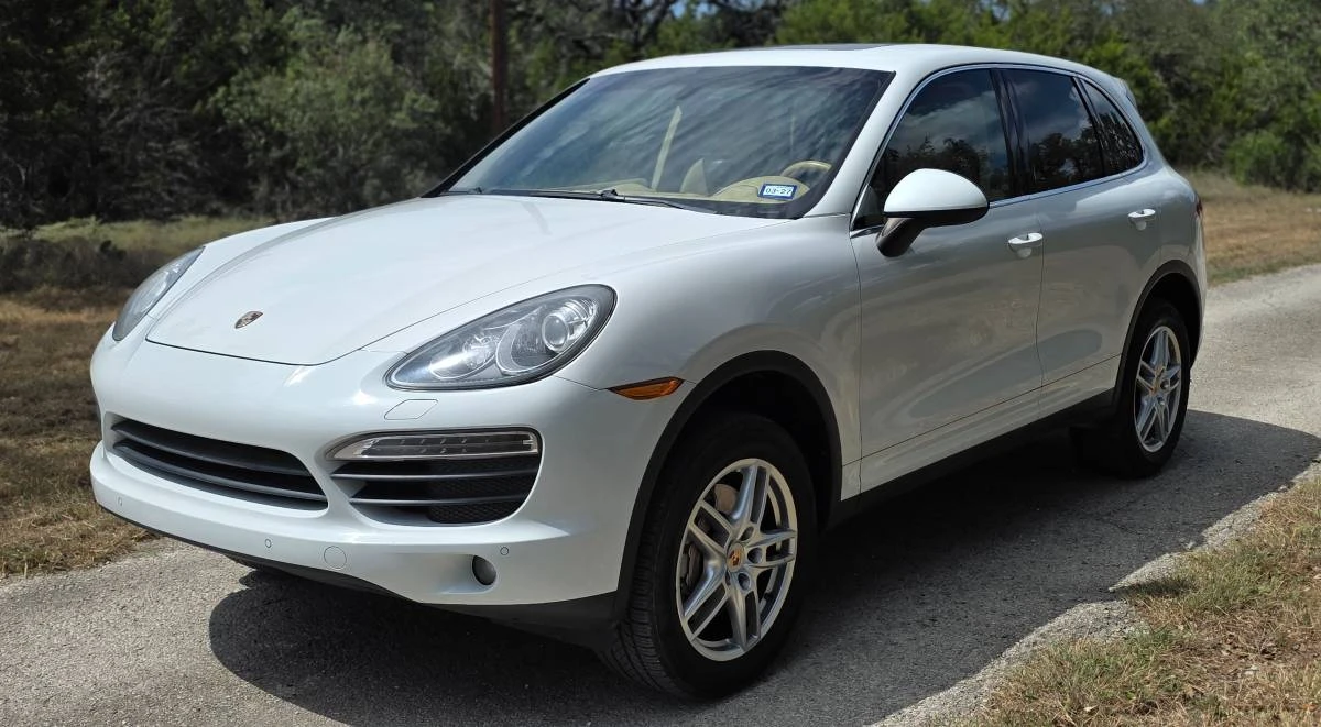 2014 Porsche 958 Cayenne S - Image 2 of 22