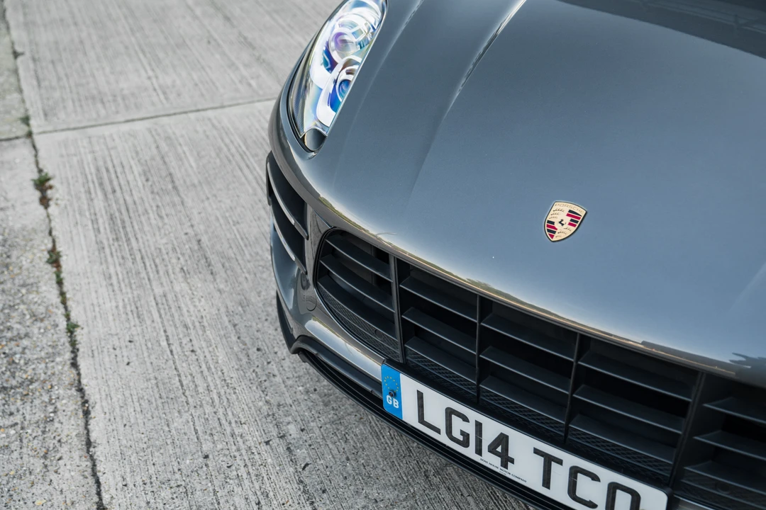 2014 Porsche Macan Turbo - Image 20 of 31