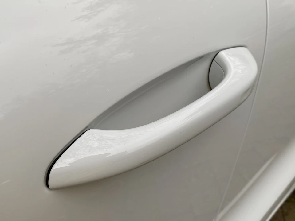 2014 Porsche Macan Turbo - Image 18 of 31