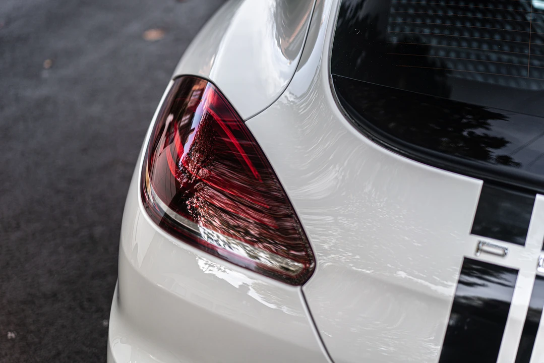 2014 Porsche 970 Panamera GTS - Image 27 of 31