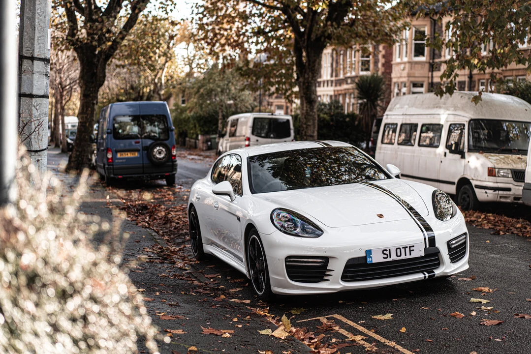 2014 Porsche 970 Panamera GTS - Image 8 of 31