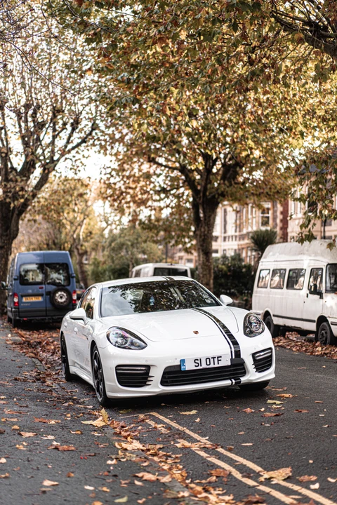 2014 Porsche 970 Panamera GTS - Image 18 of 31