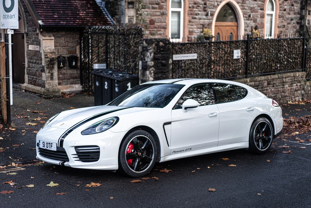 2014 Porsche 970 Panamera GTS - Image 4 of 31