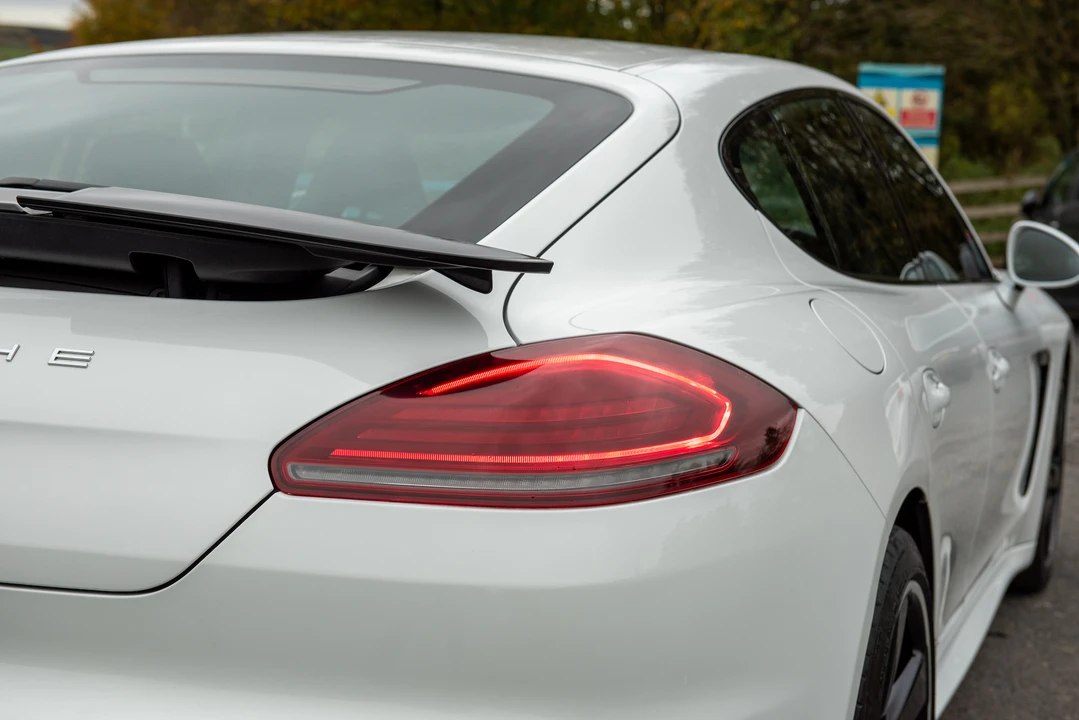2014 Porsche 970 Panamera GTS - Image 30 of 31