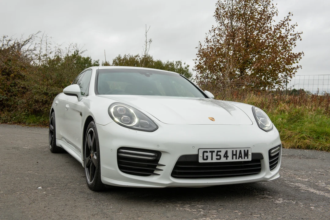 2014 Porsche 970 Panamera GTS - Image 10 of 31