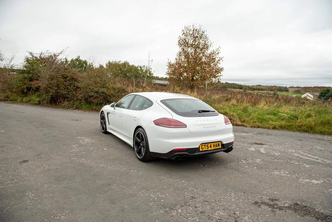 2014 Porsche 970 Panamera GTS - Image 24 of 31