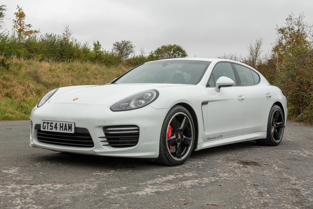 2014 Porsche 970 Panamera GTS - Image 2 of 31