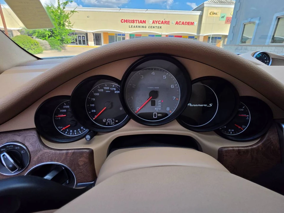 2014 Porsche 970 Panamera S - Image 15 of 23