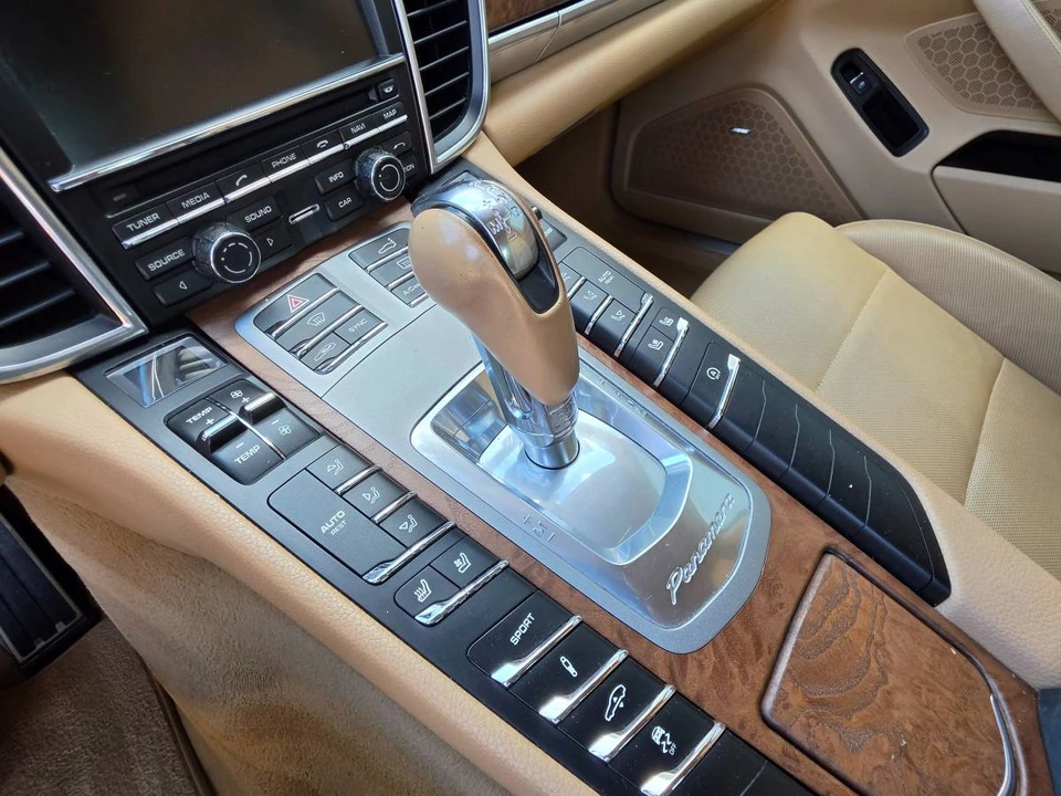 2014 Porsche 970 Panamera S - Image 18 of 23