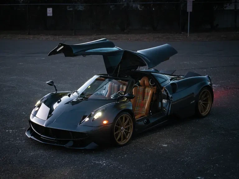 2014 Pagani Huayra - Image 9 of 31