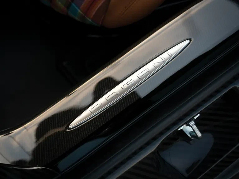 2014 Pagani Huayra - Image 17 of 31