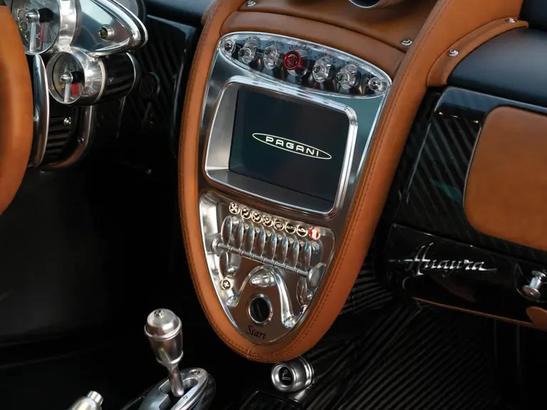 2014 Pagani Huayra - Image 14 of 31