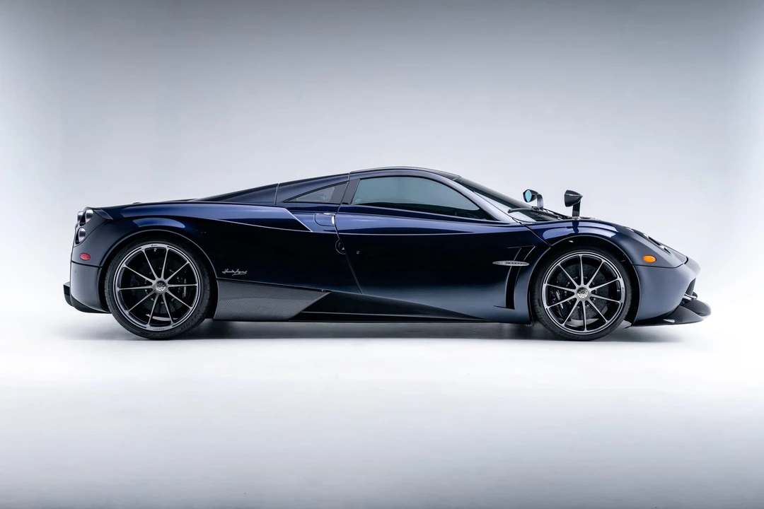 2014 Pagani Huayra - Image 17 of 31