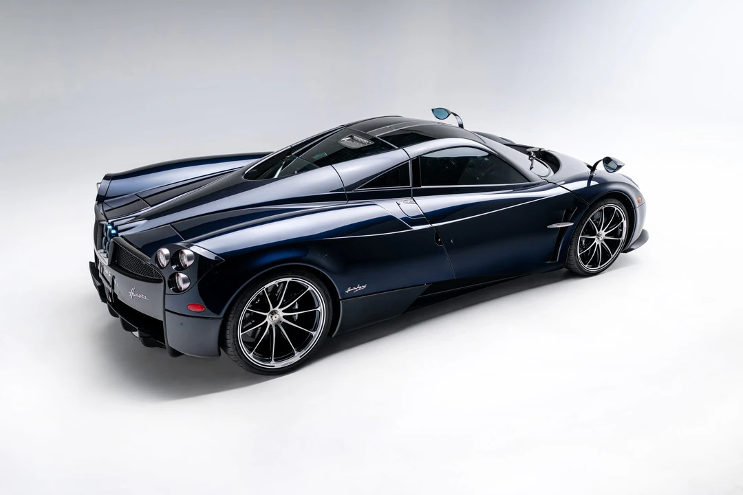 2014 Pagani Huayra - Image 23 of 31