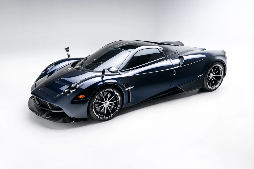 2014 Pagani Huayra - Image 3 of 31