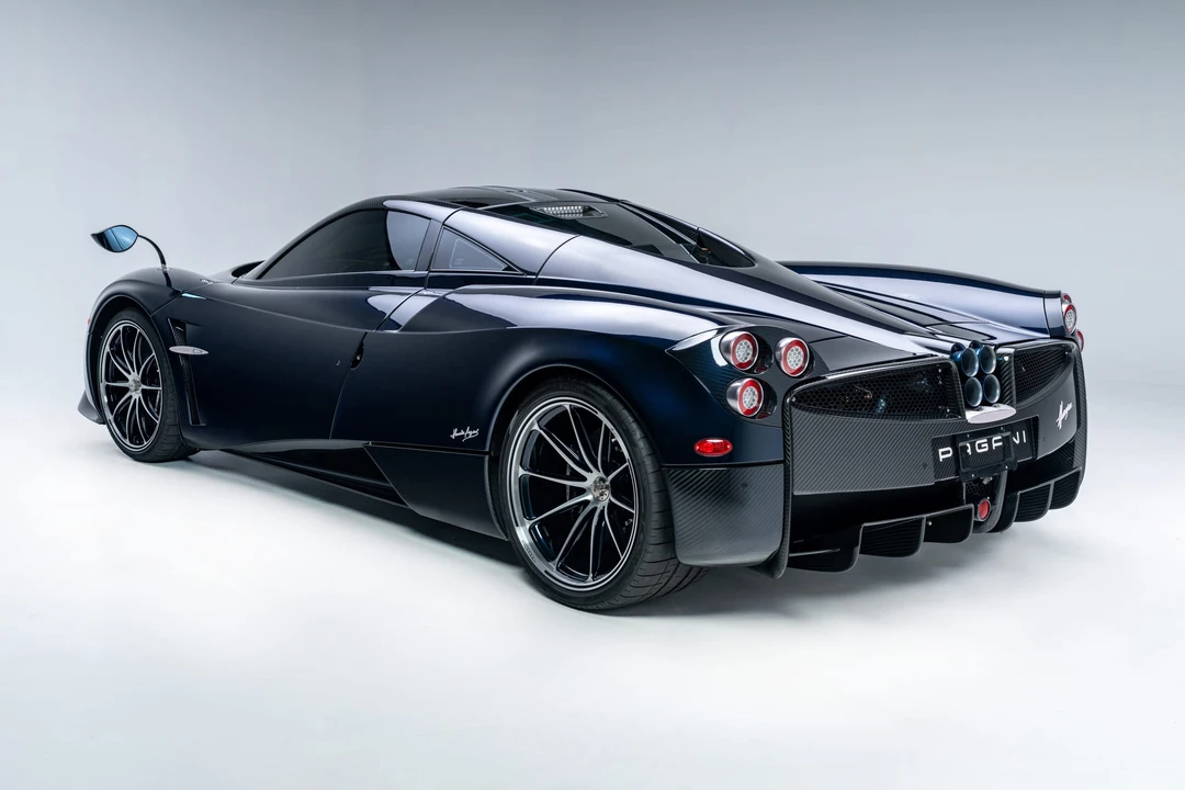 2014 Pagani Huayra - Image 28 of 31