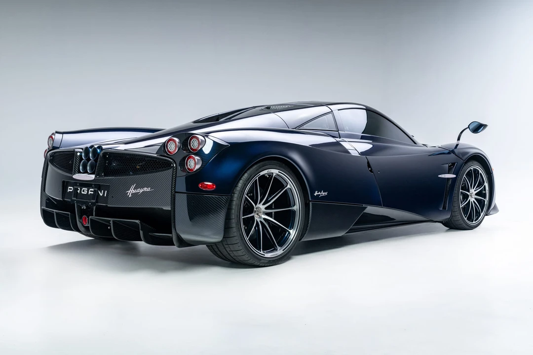 2014 Pagani Huayra - Image 19 of 31
