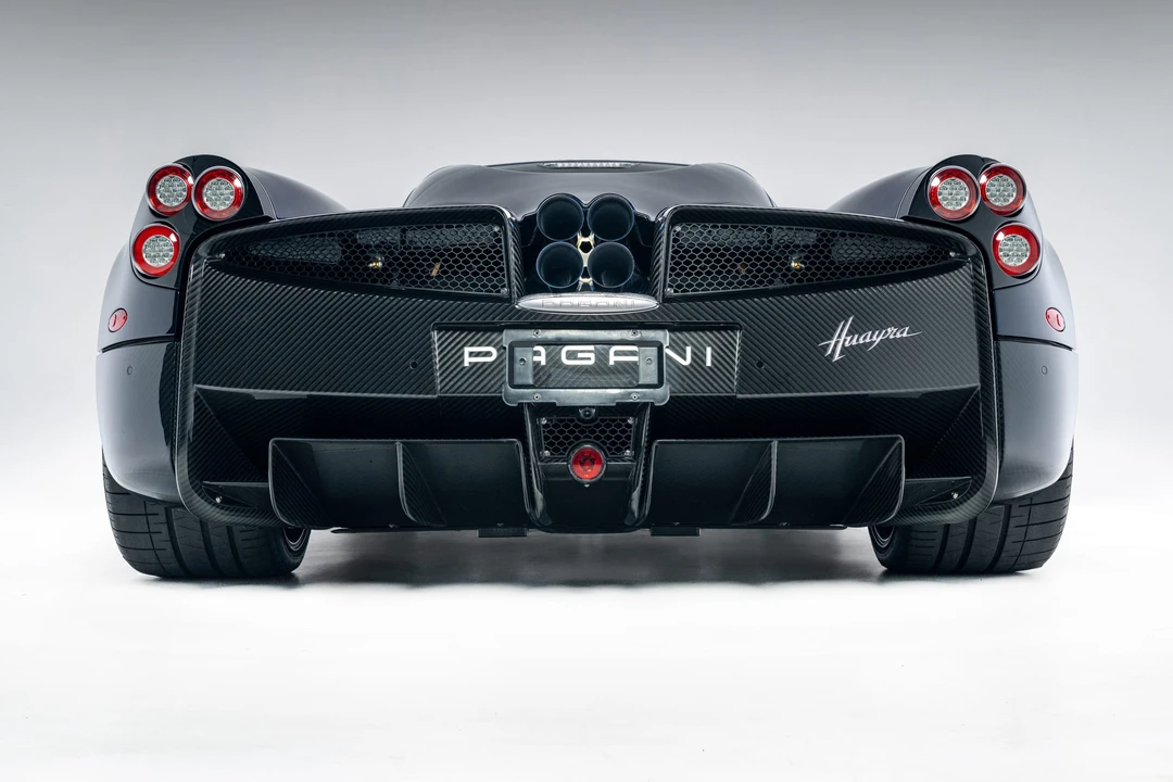 2014 Pagani Huayra - Image 26 of 31