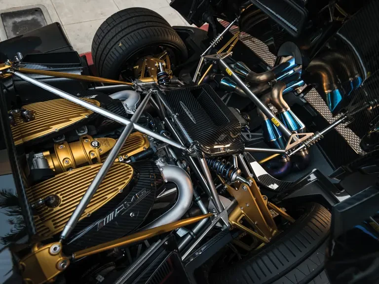 2014 Pagani Huayra - Image 5 of 31