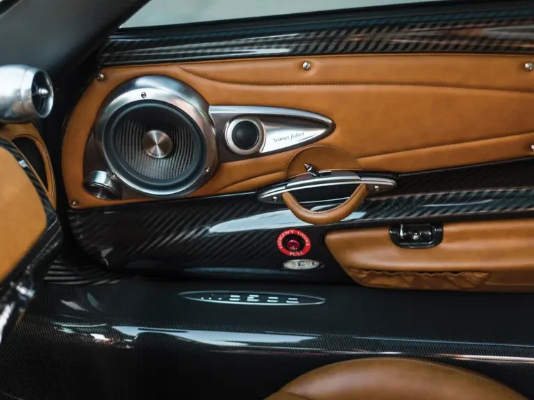 2014 Pagani Huayra - Image 16 of 31
