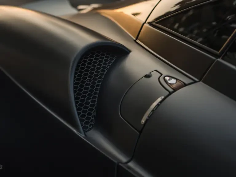 2014 Pagani Huayra - Image 23 of 31