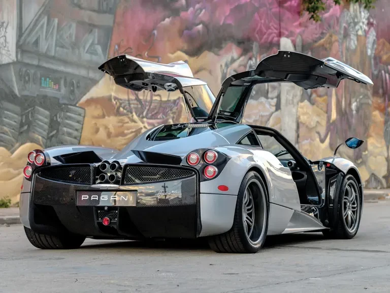 2014 Pagani Huayra - Image 3 of 31