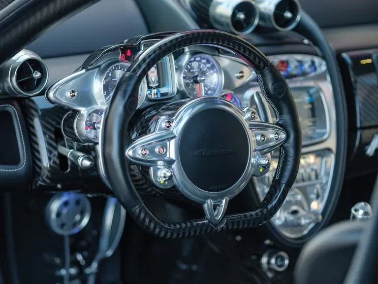 2014 Pagani Huayra - Image 14 of 31
