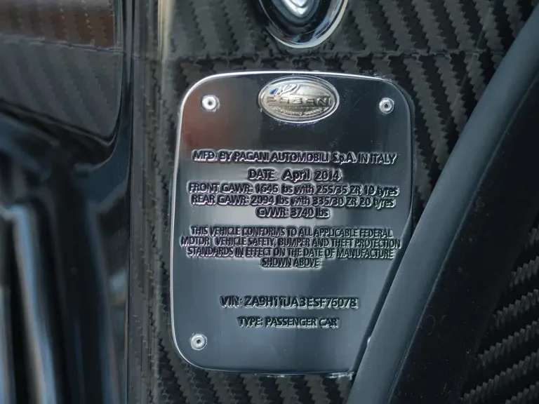2014 Pagani Huayra - Image 29 of 31