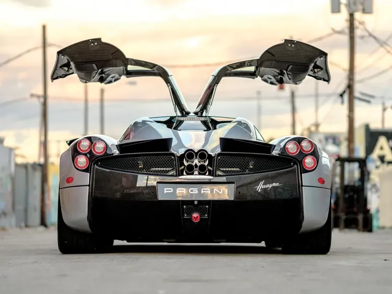 2014 Pagani Huayra - Image 12 of 31