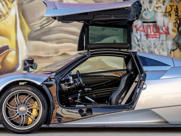 2014 Pagani Huayra - Image 23 of 31