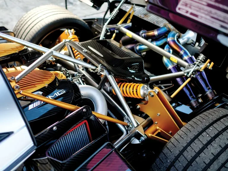 2014 Pagani Huayra - Image 4 of 31