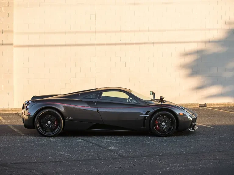 2014 Pagani Huayra - Image 7 of 31