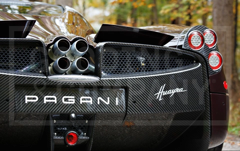 2014 Pagani Huayra - Image 17 of 25