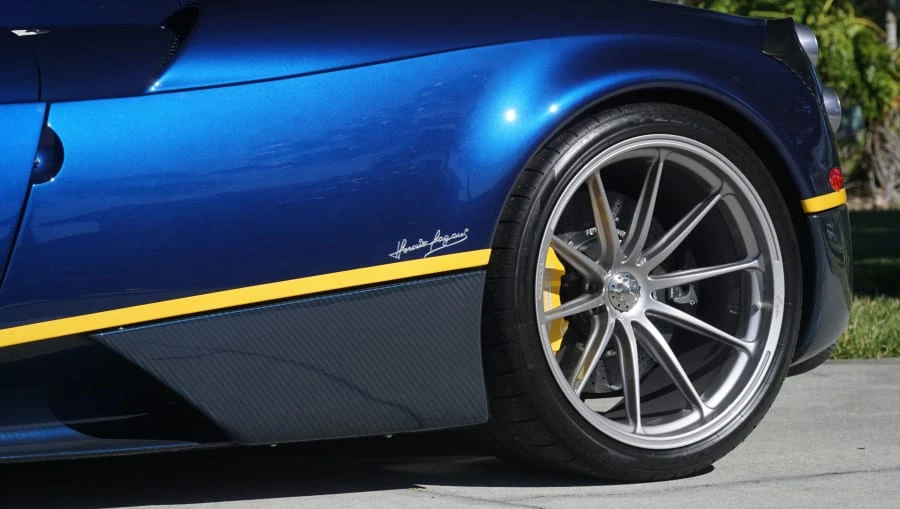 2014 Pagani Huayra - Image 31 of 31