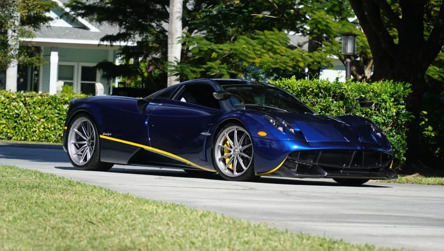 2014 Pagani Huayra - Image 28 of 31
