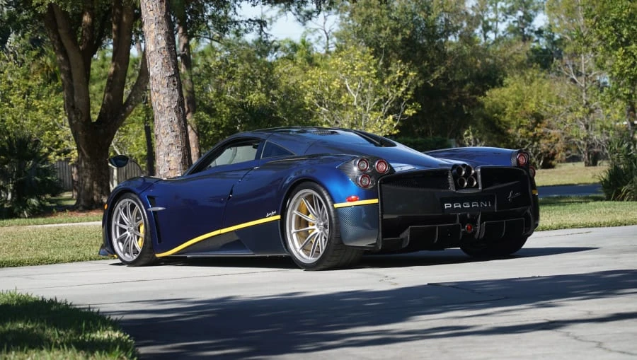 2014 Pagani Huayra - Image 3 of 31