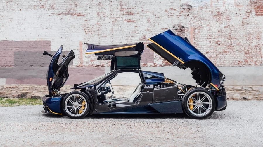 2014 Pagani Huayra - Image 9 of 20