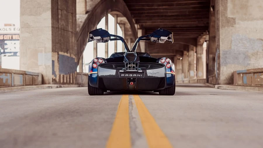 2014 Pagani Huayra - Image 17 of 20