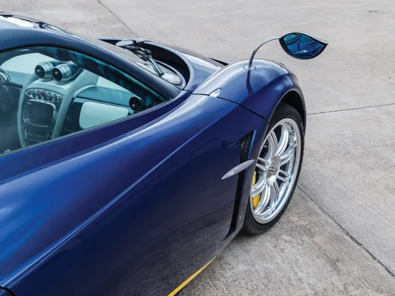2014 Pagani Huayra - Image 9 of 31